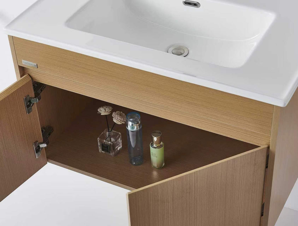 INCHAUD 800mm Scandinavian Oak Vanity Set with Illuminated Mirror Cabinet
