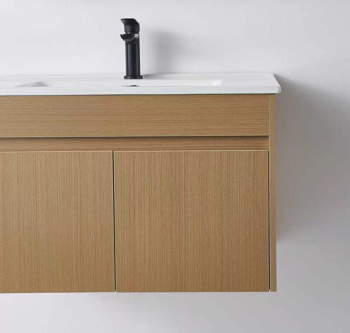 INCHAUD 800mm Scandinavian Oak Vanity Set with Illuminated Mirror Cabinet